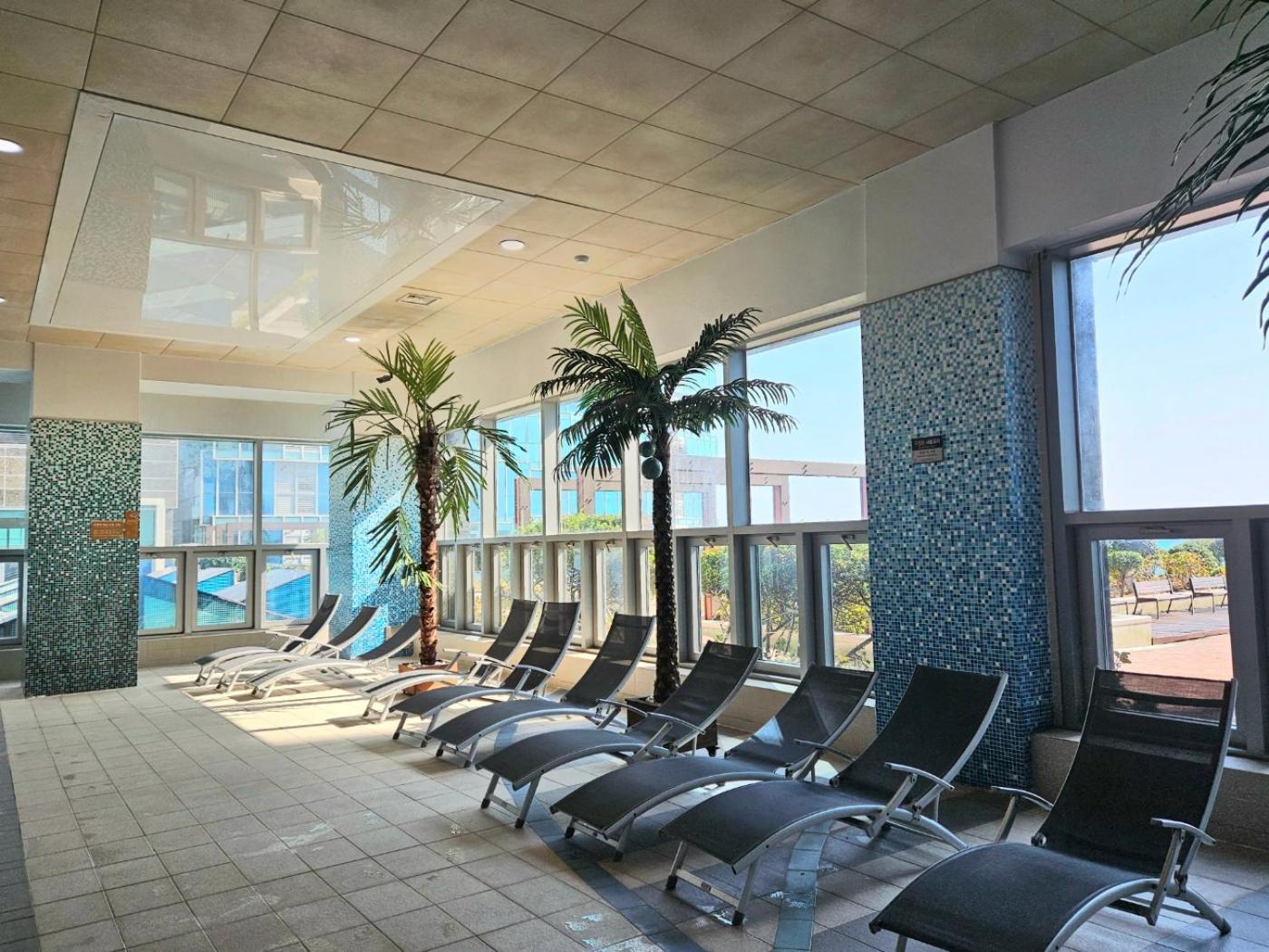 Haeundai Beach 1 Cho Apartment ปูซาน ภายนอก รูปภาพ